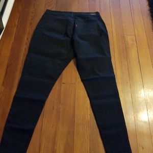 Levi's women's jeans